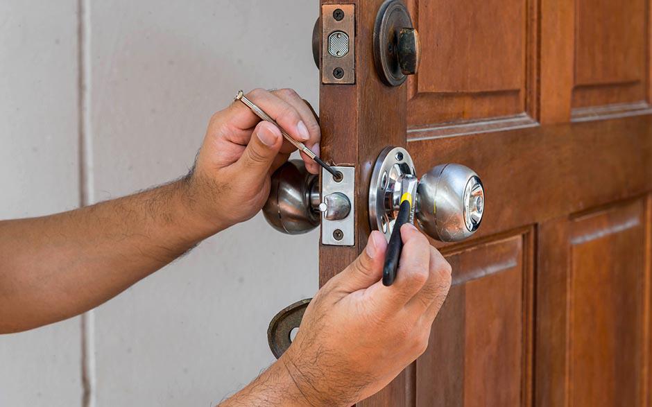 techniciens qualifiés serrurier ouverture de porte Sceaux